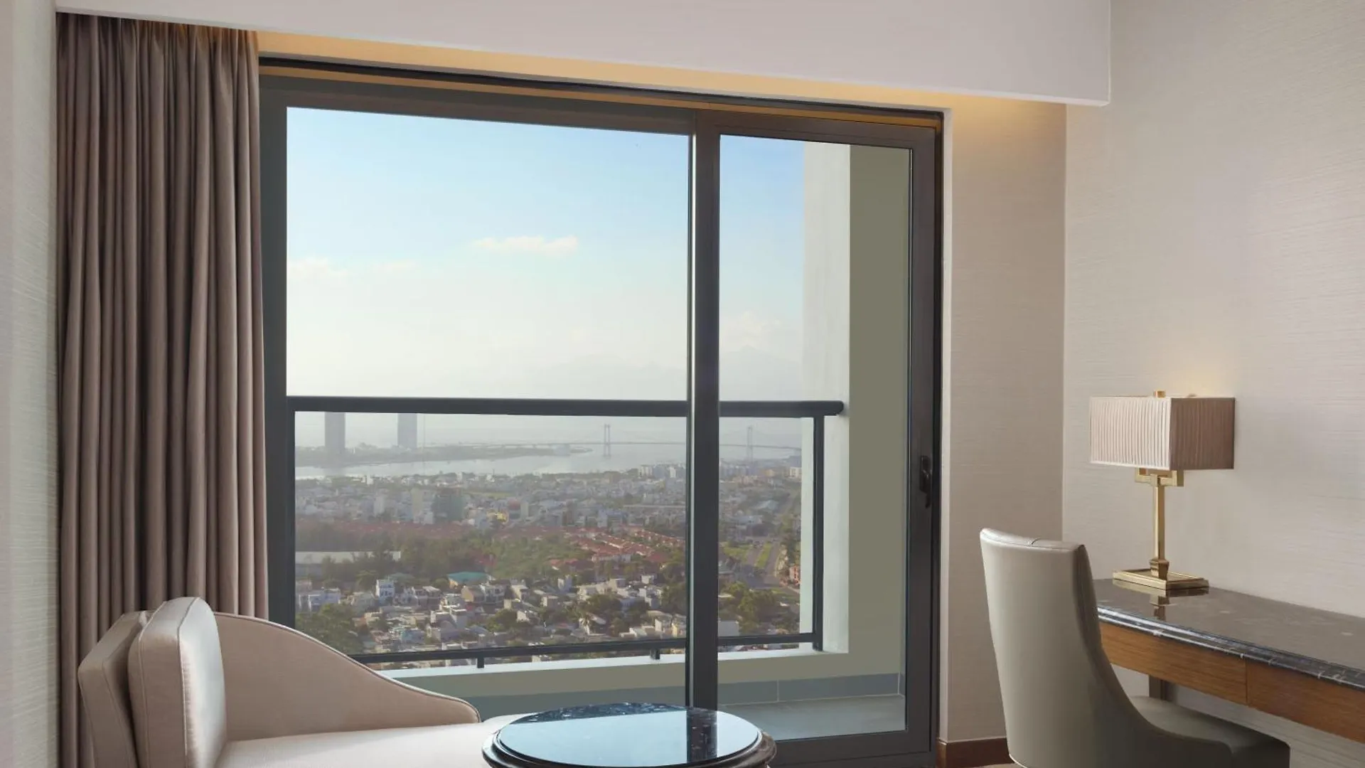 Hotel Four Points By Sheraton Danang
