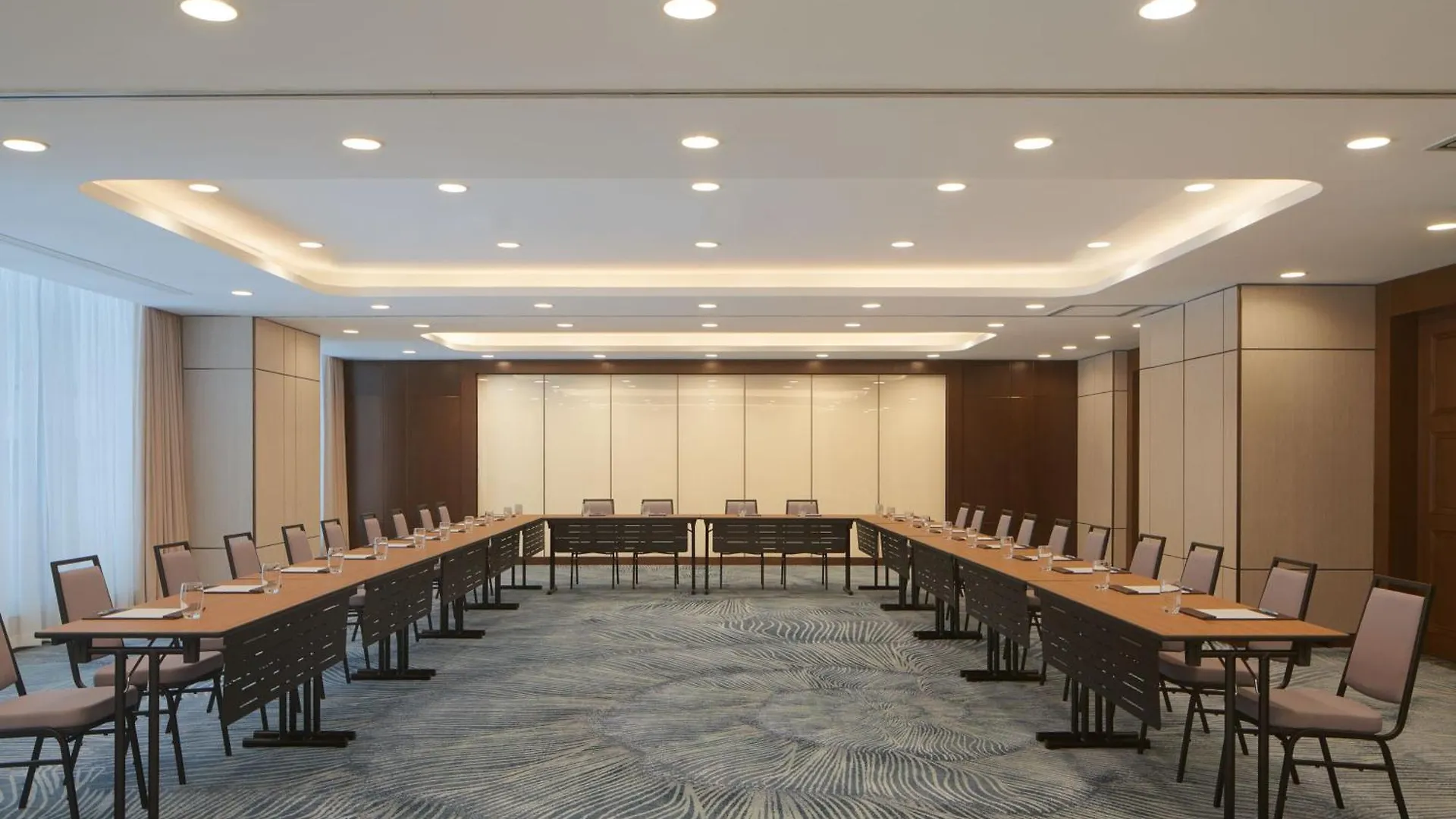 Four Points By Sheraton Danang Hotel