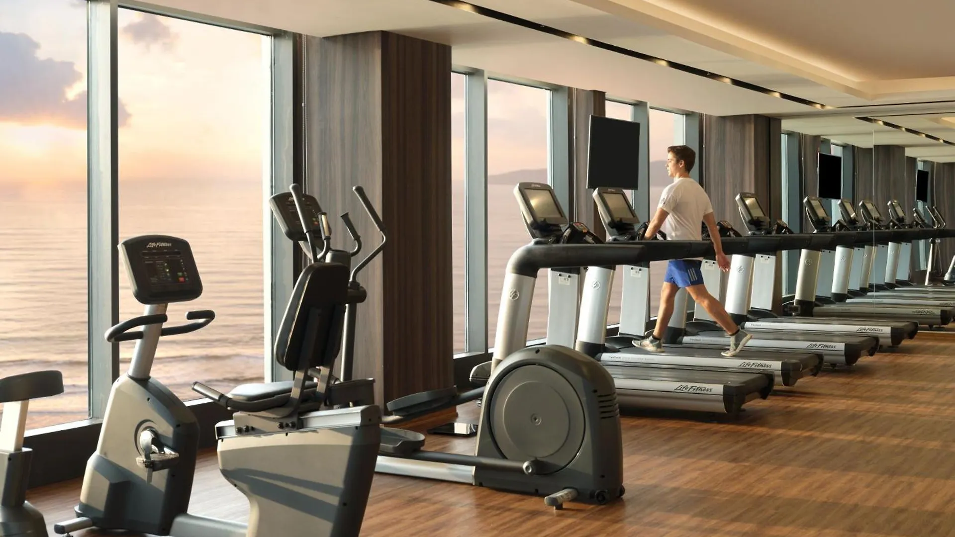 ***** Hotel Four Points By Sheraton Danang Vietnam