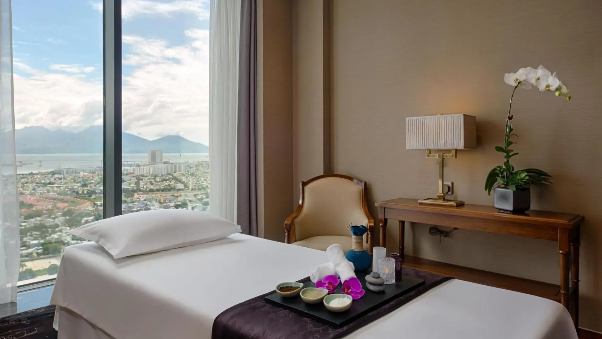 Four Points By Sheraton Danang Hotel