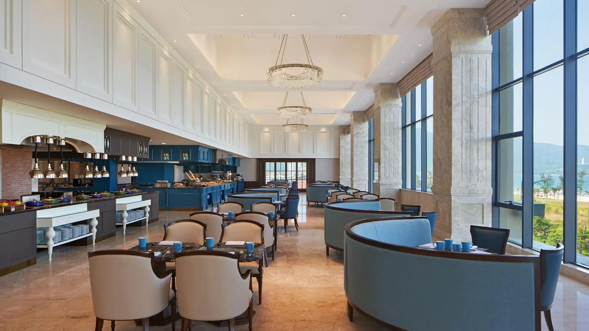 Four Points By Sheraton Danang Hotel