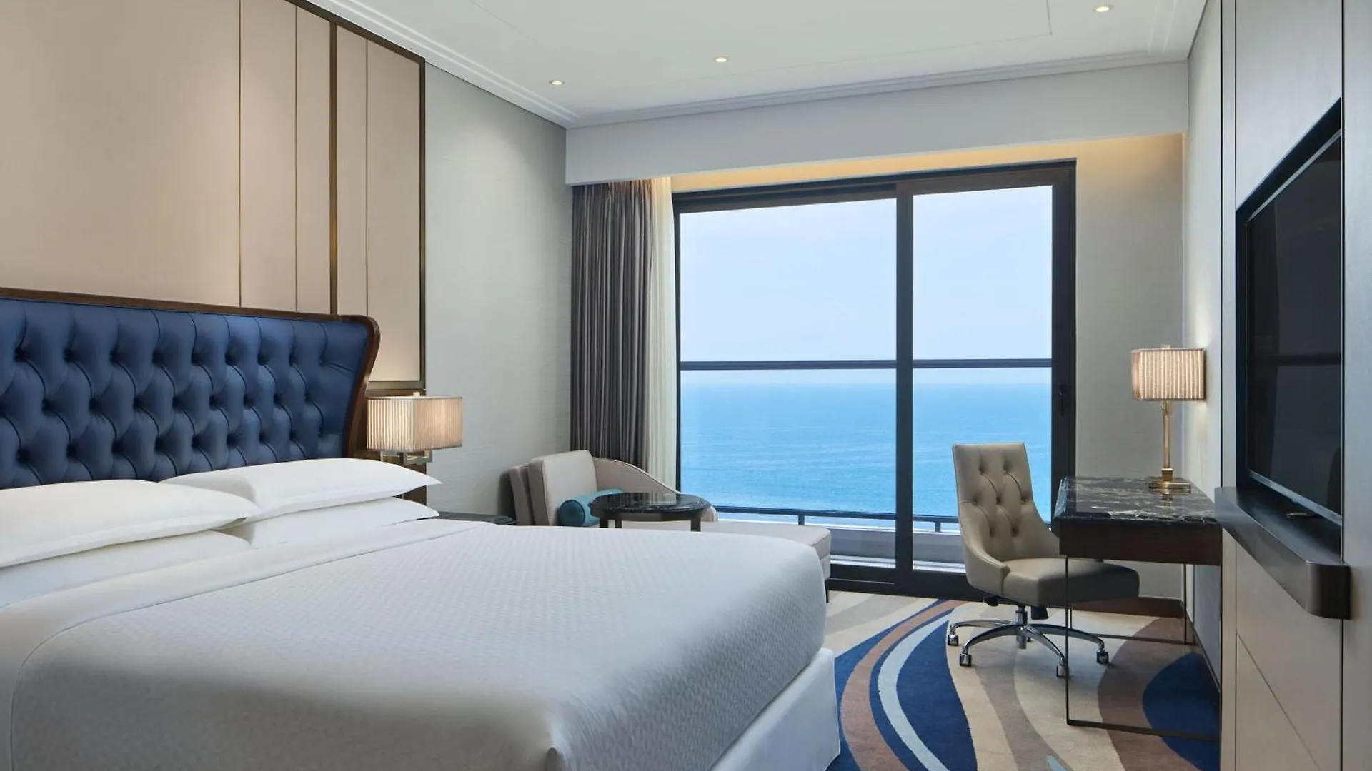 Hotel Four Points By Sheraton Danang