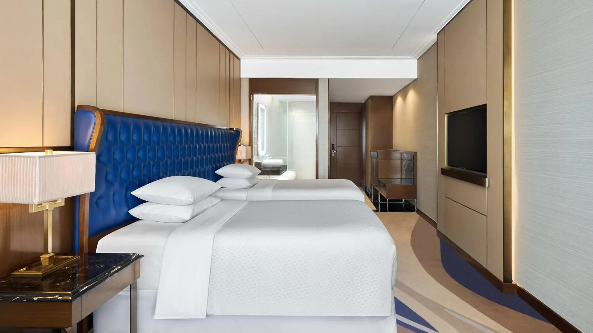 Four Points By Sheraton Danang 5*, Da Nang